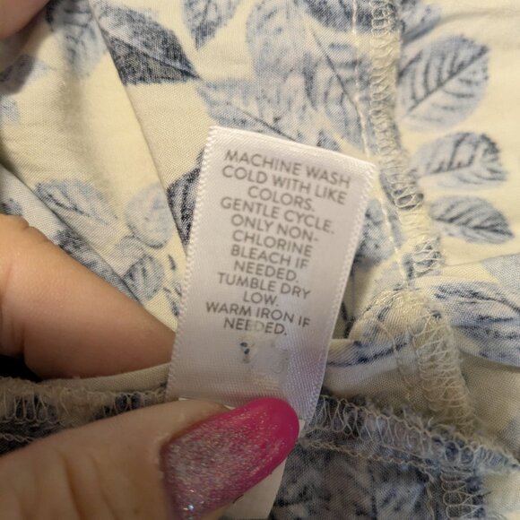 Fluttery J Jill Tunic - Picture 8 of 8